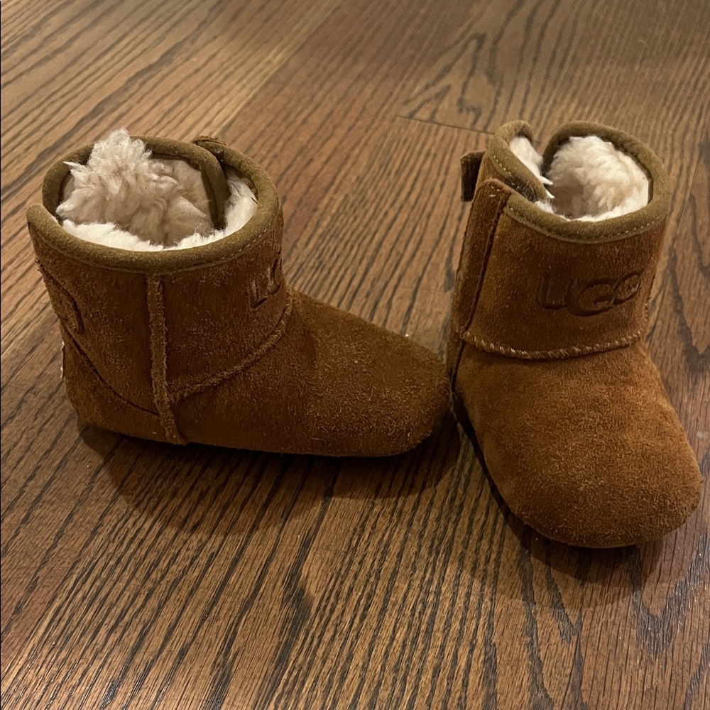 UGG Brown Baby Walker Shoes - Picture 5 of 7